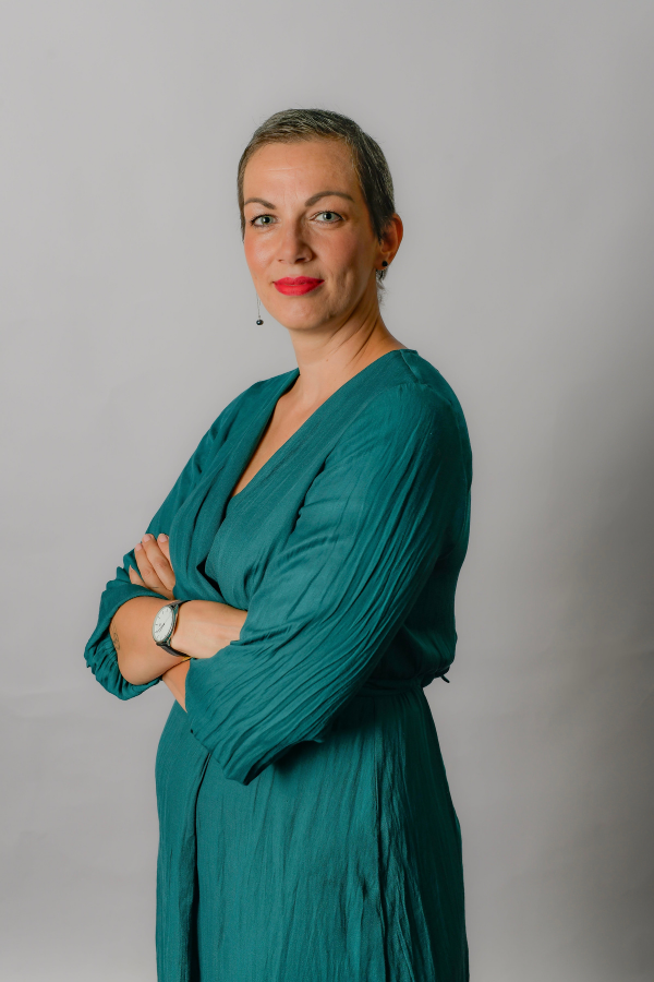 1_1Martina Dušková, místostarostka Ostravy-Poruby, prosazuje komunální politiku zaměřenou na podporu dětí, rodin a kvalitního života v moderním městě. Foto_ Archiv Martiny Duškové (1)