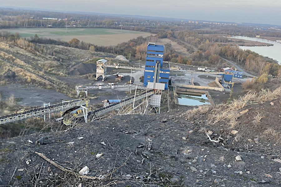 Třídící linka Ostravské těžební měla původně haldu rozebrat a rozprodat. Nyní tato společnost žaluje DIAMO o více než miliardu korun.