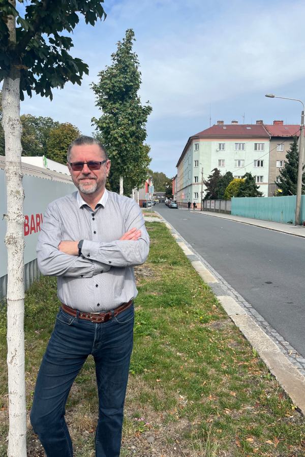 4 Kompletní obnova ulice v rámci akce “FajnOVA Orebitská”, navazující na rekonstrukce dvou bytových domů v majetku města.