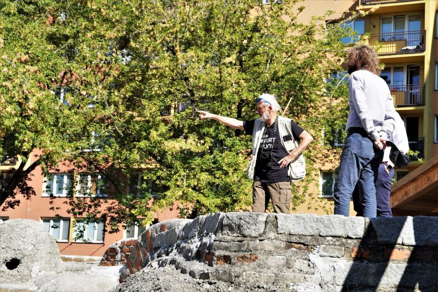 Kurt Gebauer a místostarosta David Witosz při prohlídce dokončené rekonstrukce Minikrajiny.
